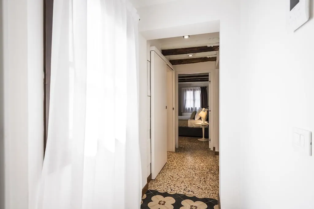 Myplace Campo Santa Margherita Apartments Venice