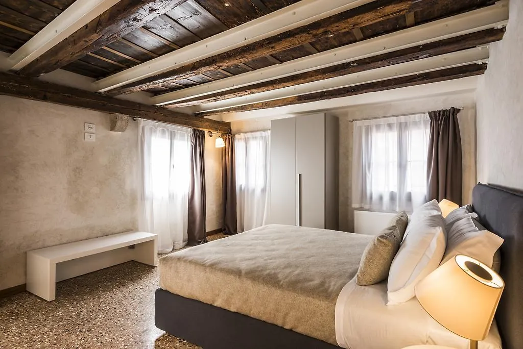 Myplace Campo Santa Margherita Apartments Venice