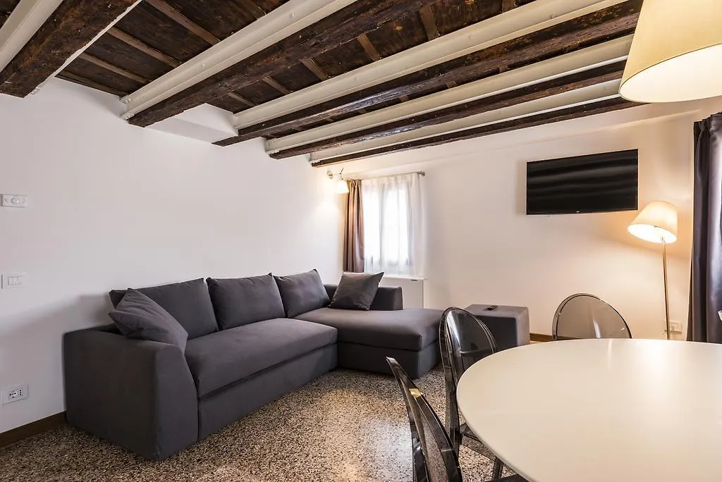 Myplace Campo Santa Margherita Apartments Venice