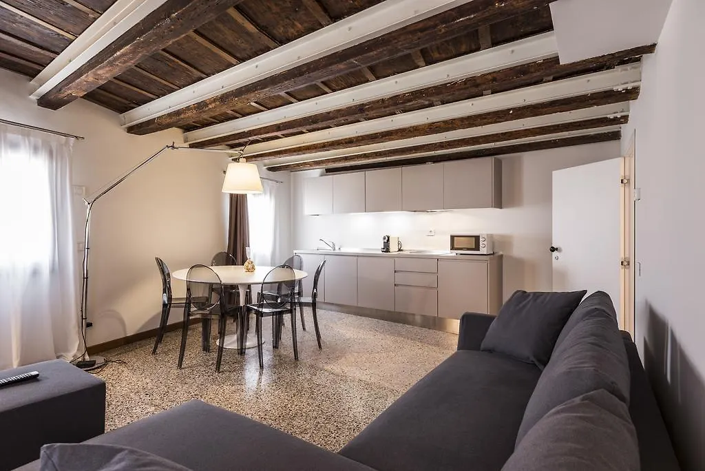 Myplace Campo Santa Margherita Apartments Venice