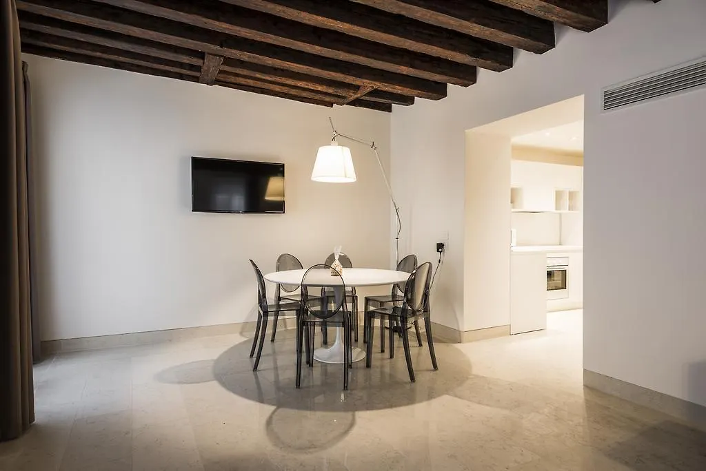 Myplace Campo Santa Margherita Apartments Venice