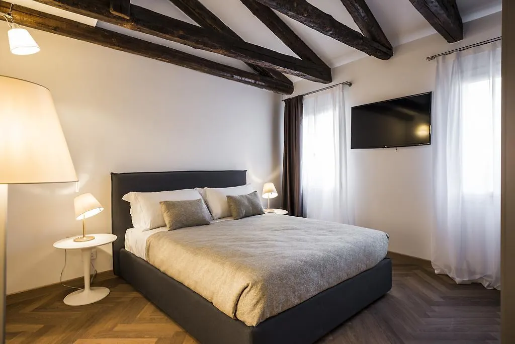 Myplace Campo Santa Margherita Apartments Venice