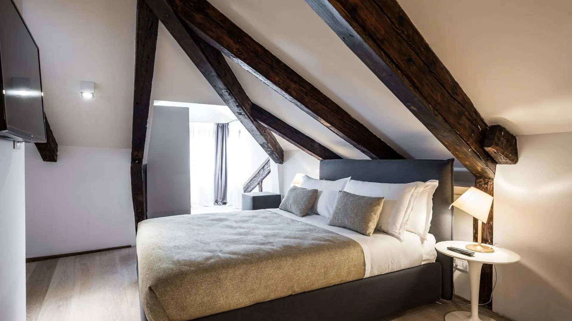 Myplace Campo Santa Margherita Apartments Venice
